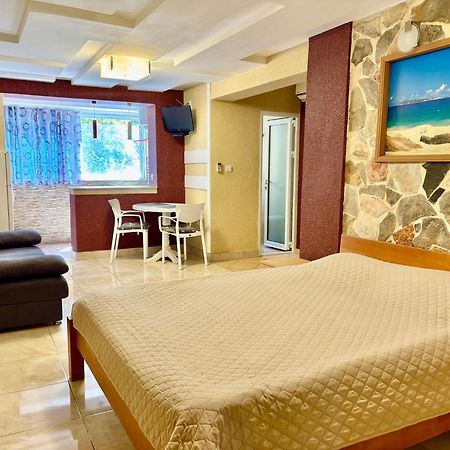 Apartments Ds Club Budva Bagian luar foto