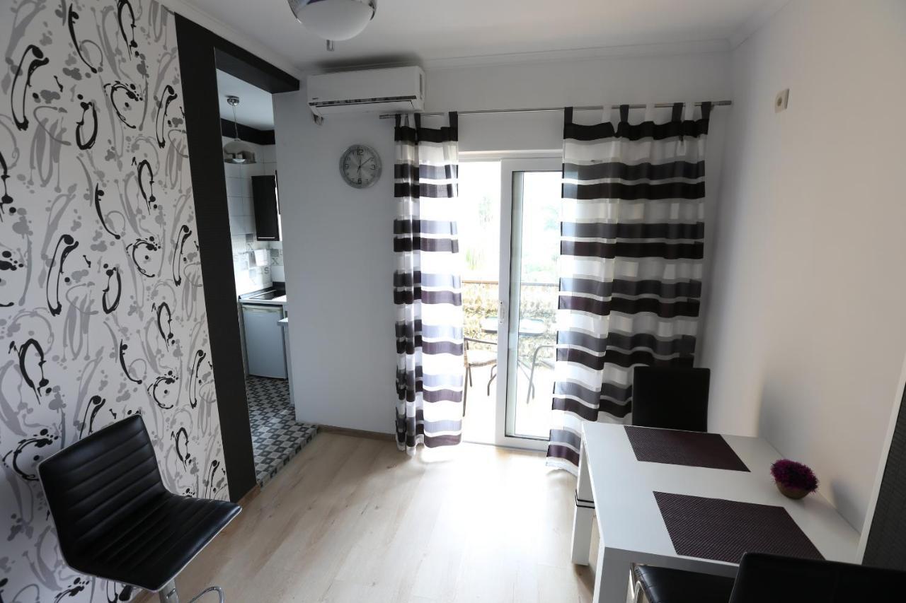 Apartments Ds Club Budva Bagian luar foto