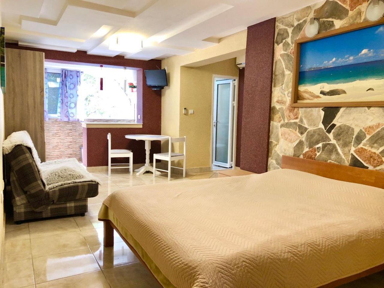 Apartments Ds Club Budva Bagian luar foto