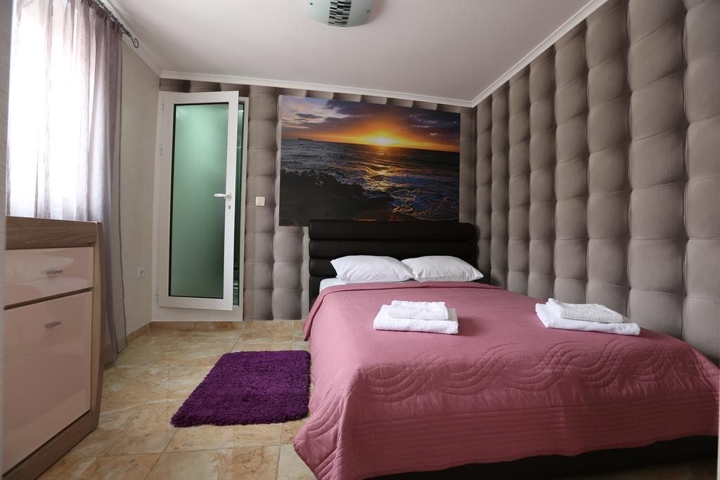 Apartments Ds Club Budva Bagian luar foto